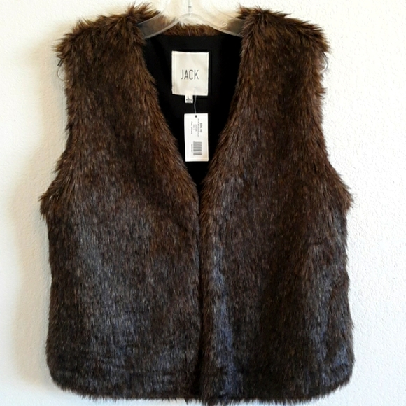 SALE‼️🥰Gorgeous JACK Faux Fur Vest!! - Picture 1 of 15